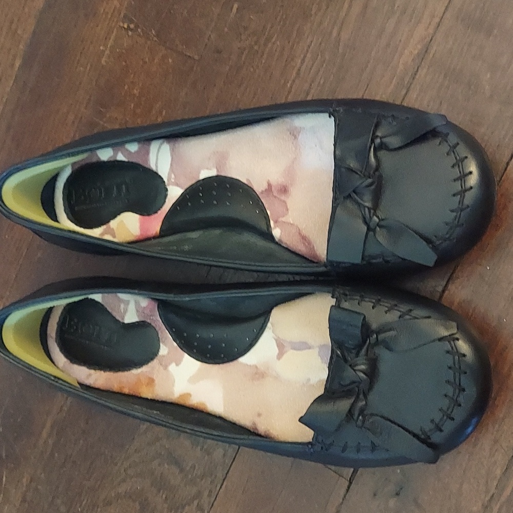 Black Born ballet flats with bow.